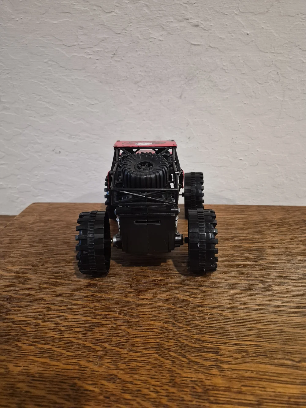 Mad Runner X Speed Friction Rock Crawler/Monster Truck Toy Car